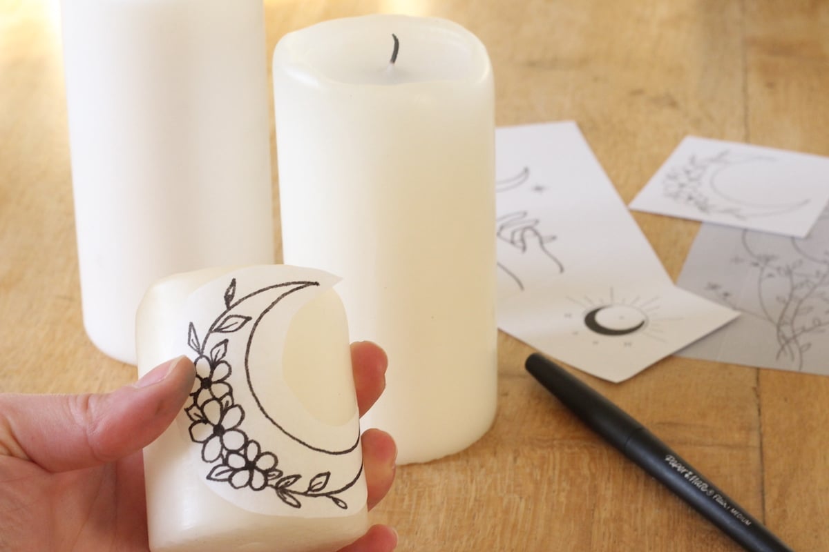 dessin lune fleur motif astral tatouage