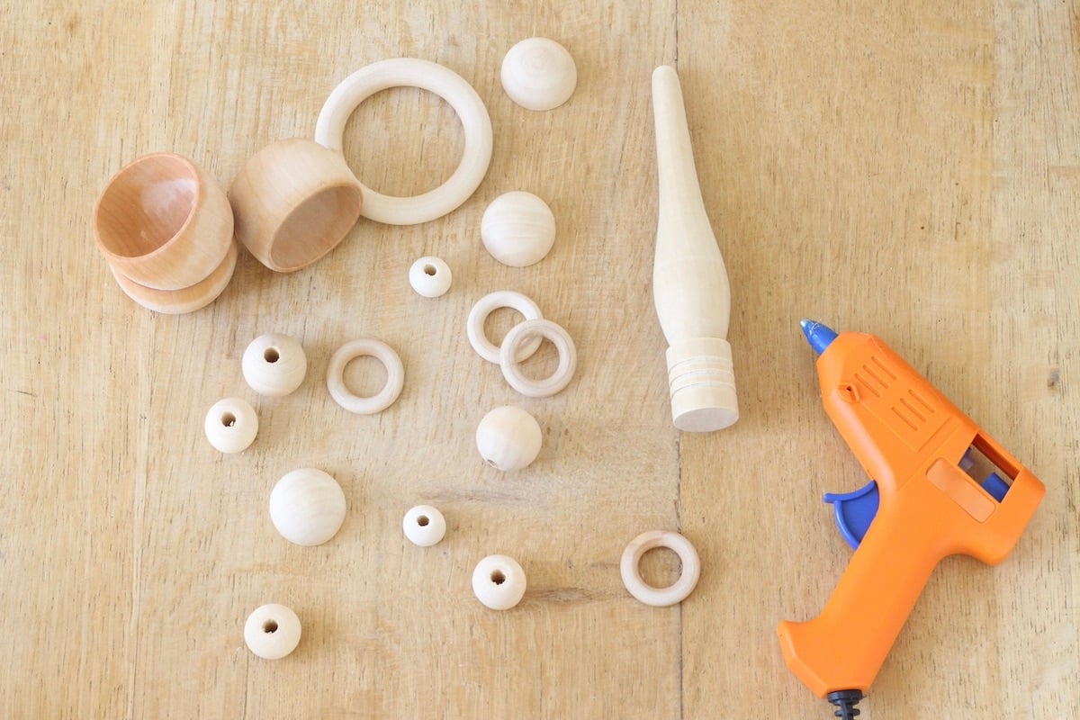 que faire avec bille bois anneau rideau objet déco activité manuelle