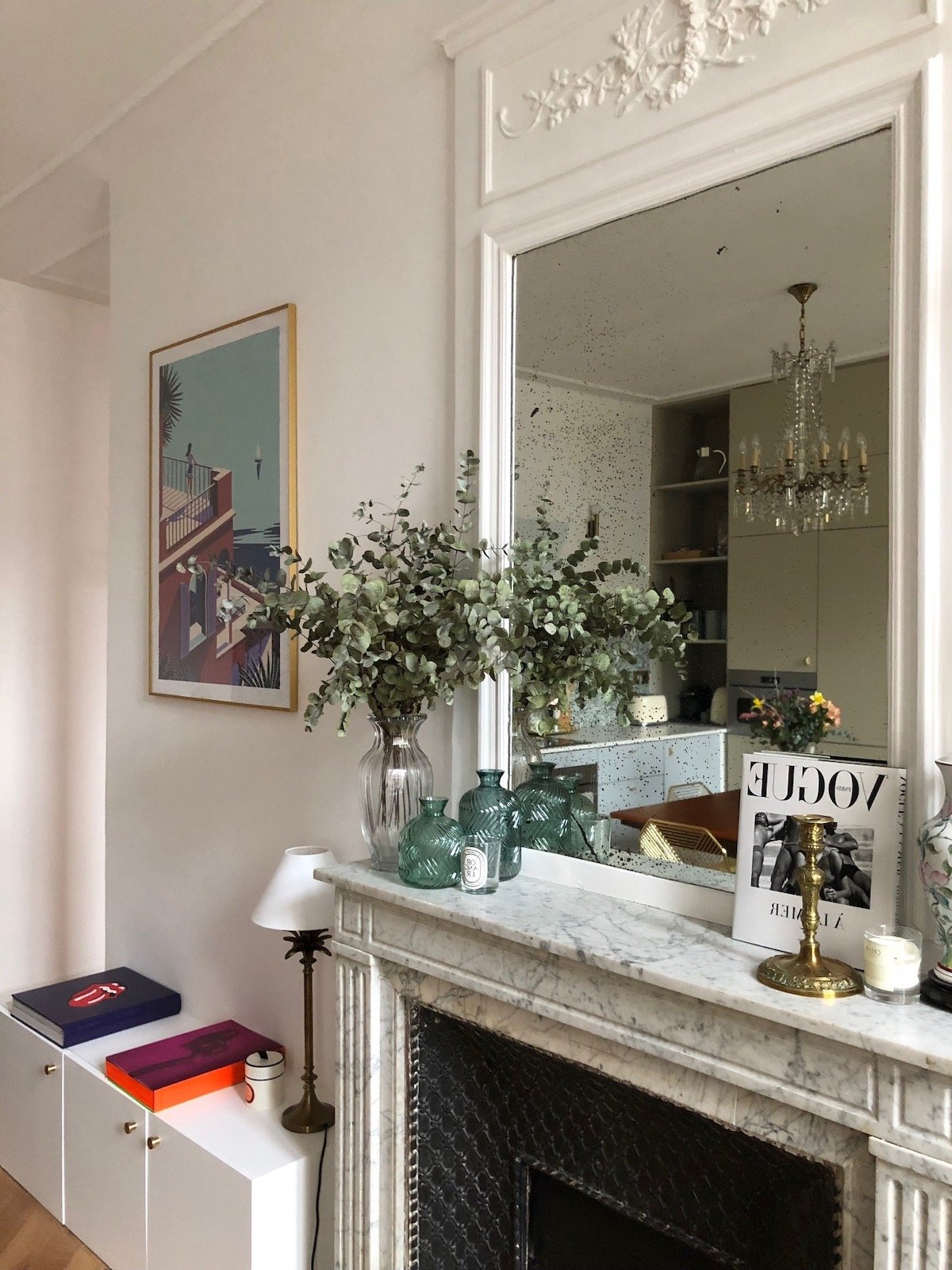 comment décorer dessus cheminée marbre blanc