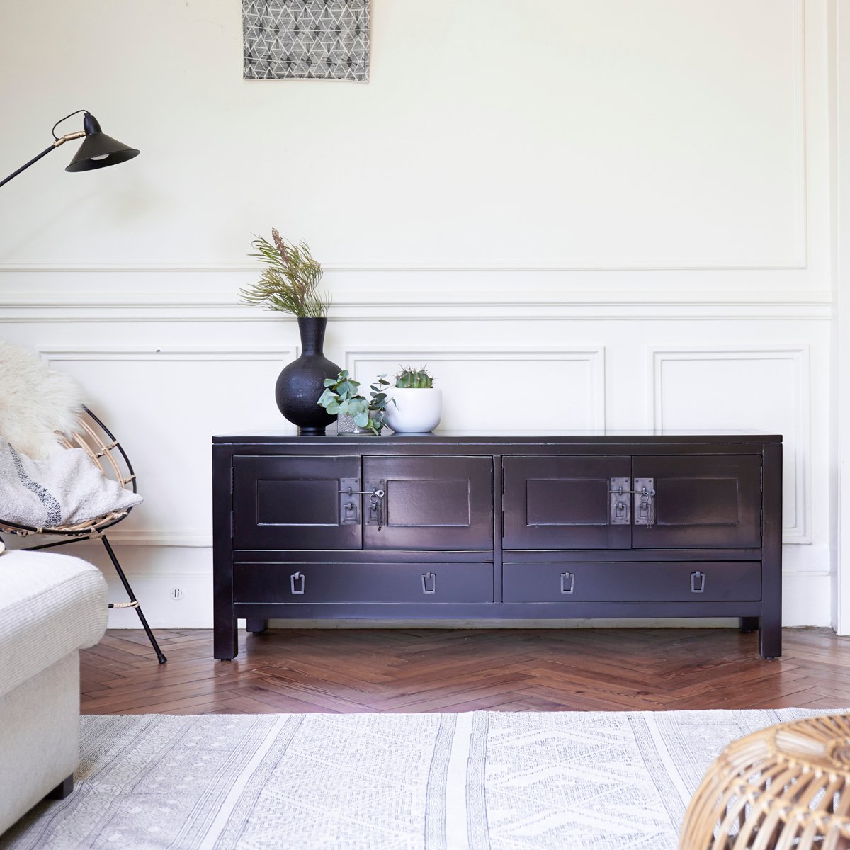 meuble tv noir salon style chinois métal rétro