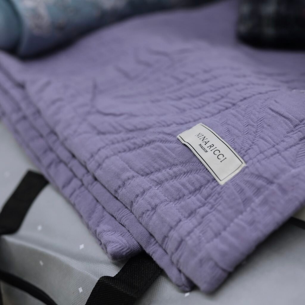 plaid décoration veri pery violet Nina Ricci