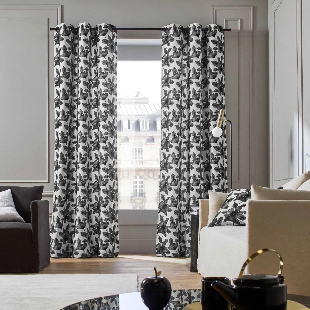 rideau motif et blanc motif floral moderne