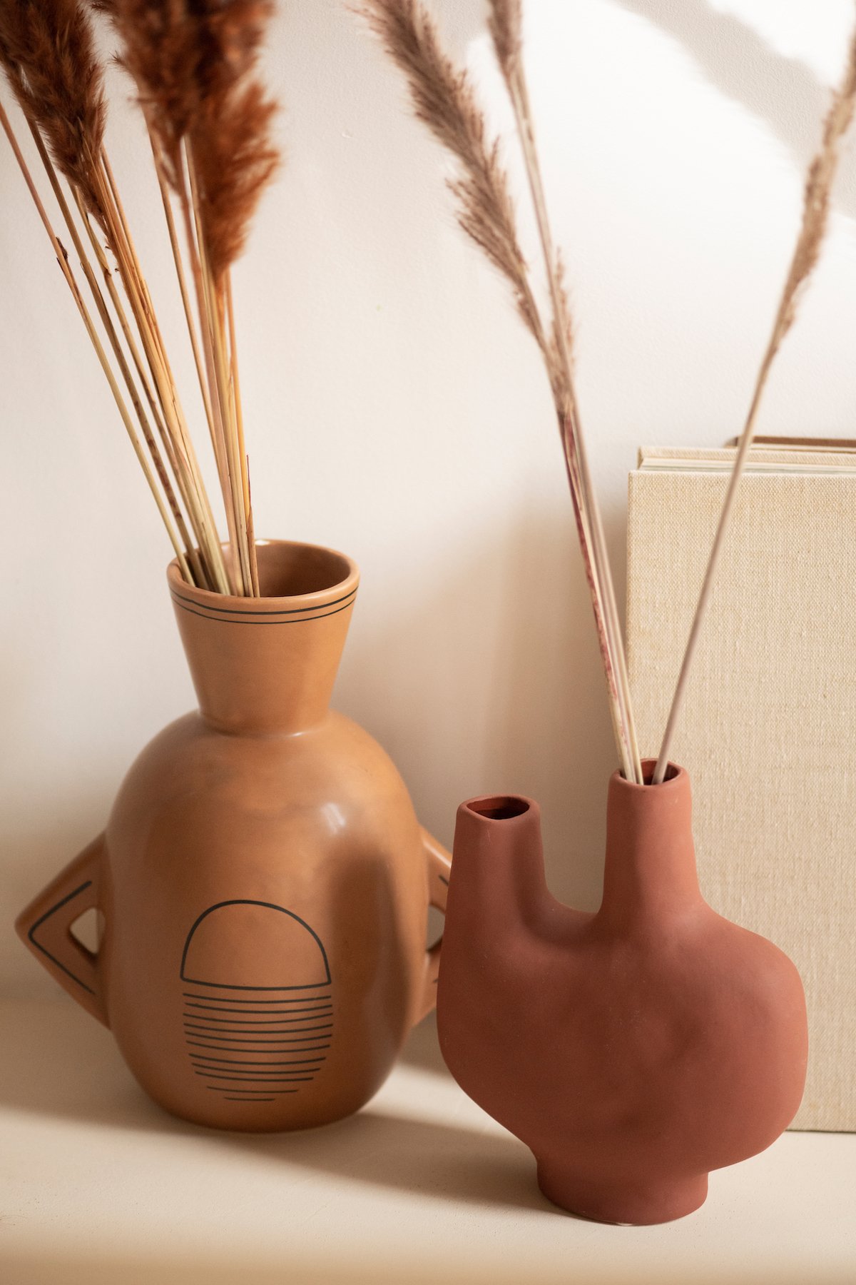 vase décoration organique terre cuite orange ocre - blog déco