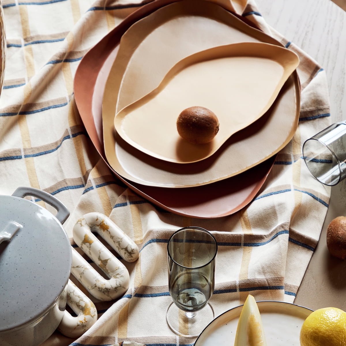 déco forme organique assiette plateau arrondi original