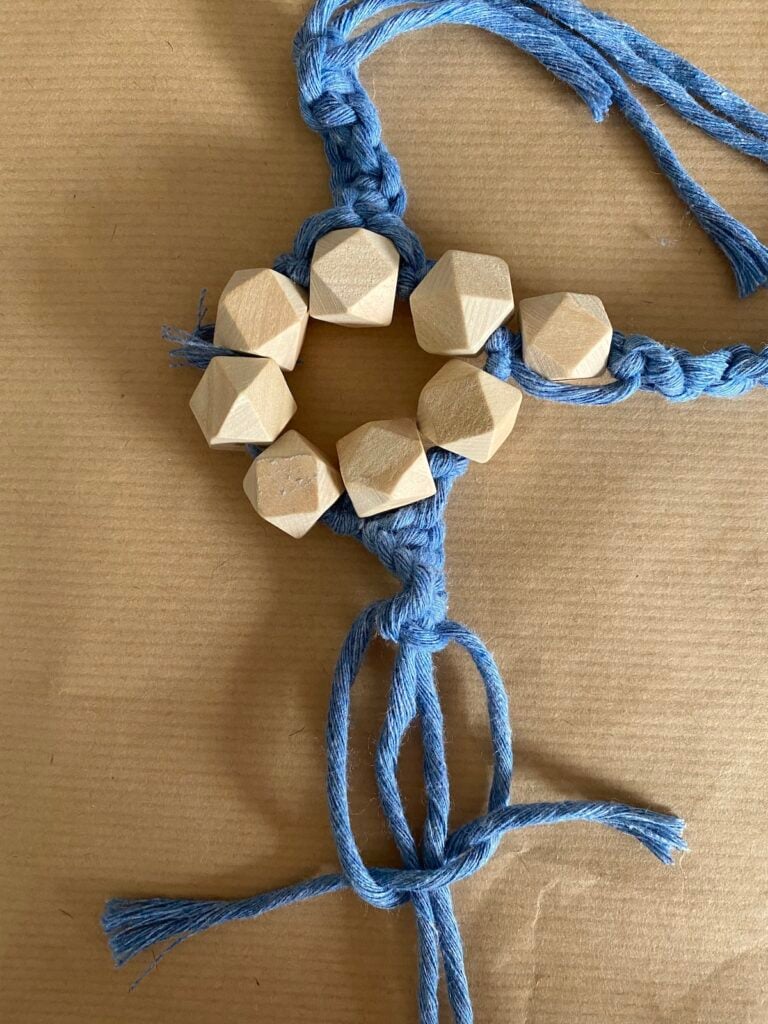 tutoriel torsade noeud plat demi-clé cordelette