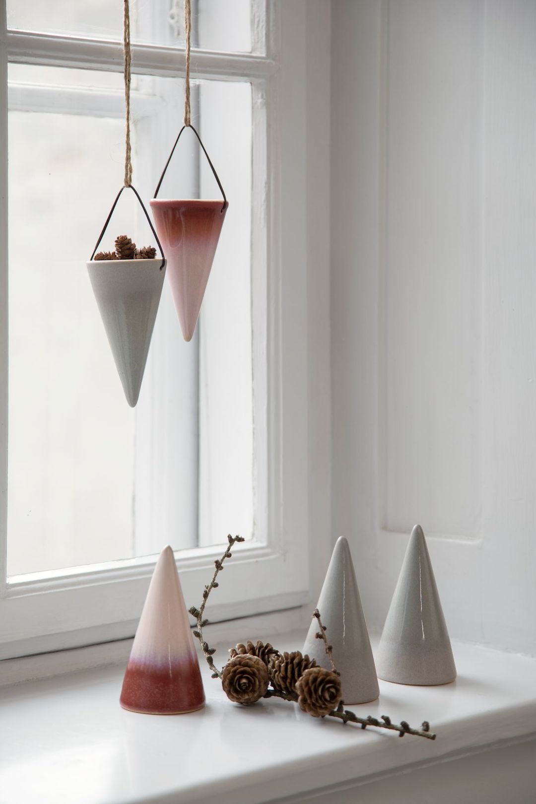 deco intérieure blanche cône dégradé rose gris céramique suspension