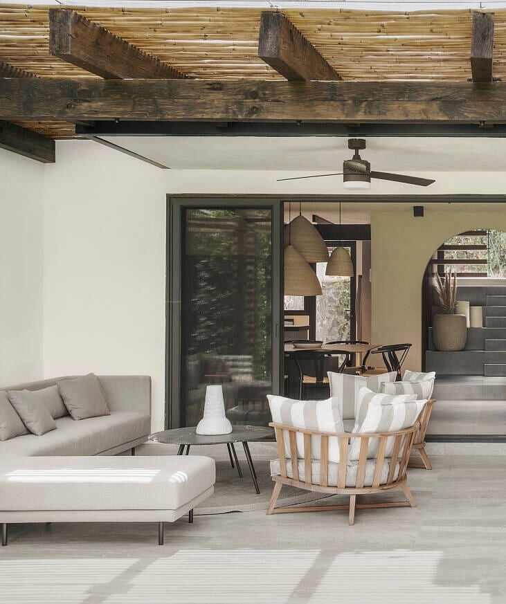 fauteuil rond jardin bois rayure gris blanc bois