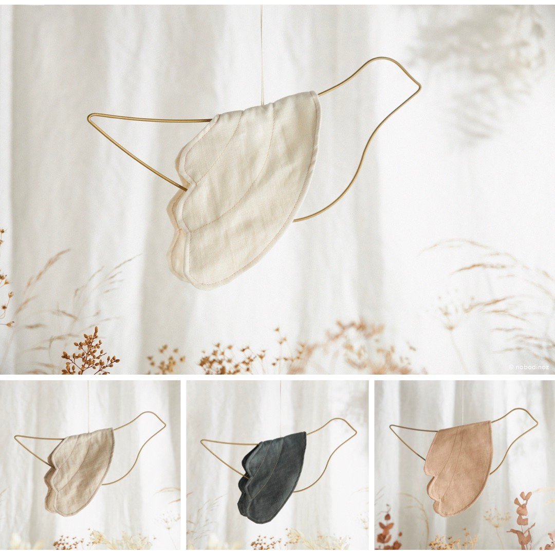 mobile lin bébé oiseau laiton minimaliste déco chambre