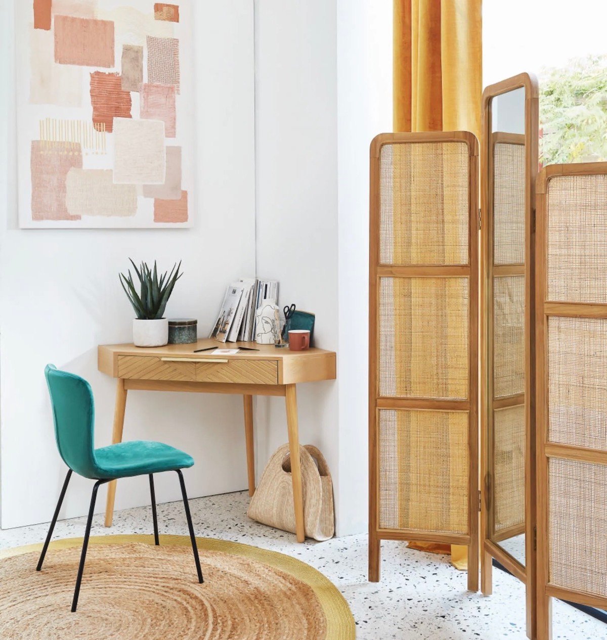 séparer espace travail salon paravant rotin sol terrazzo