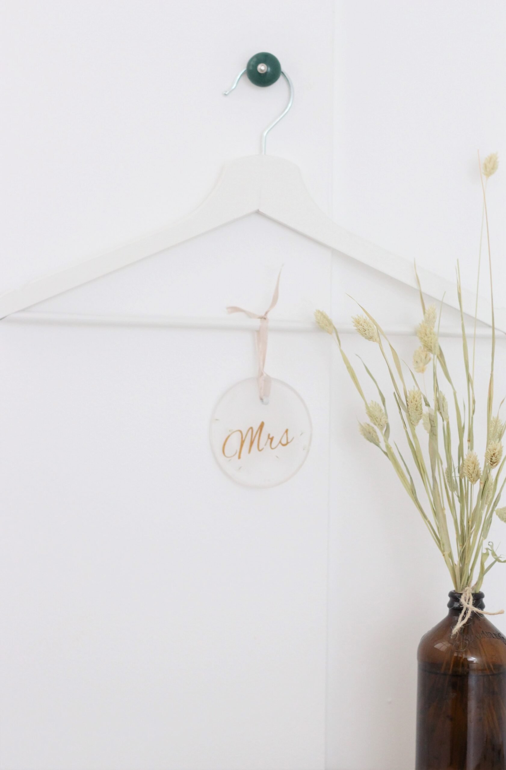 cintre mariage personnalisé madame nom prénom à faire soi-même