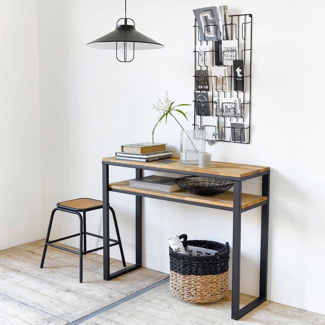 deco industrielle bureau table bois metal noir panier osier