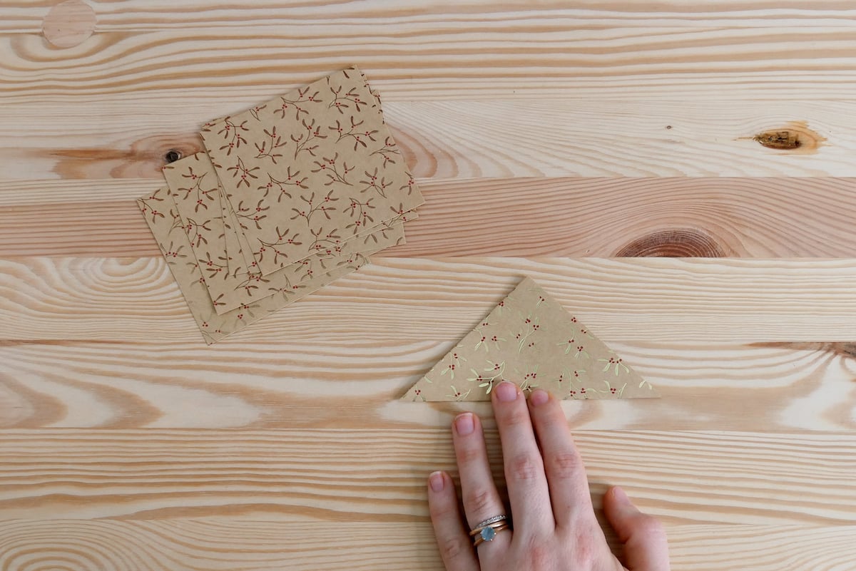 idée déco chute papier cadeau Noël recyclage upcycling scrapbooking