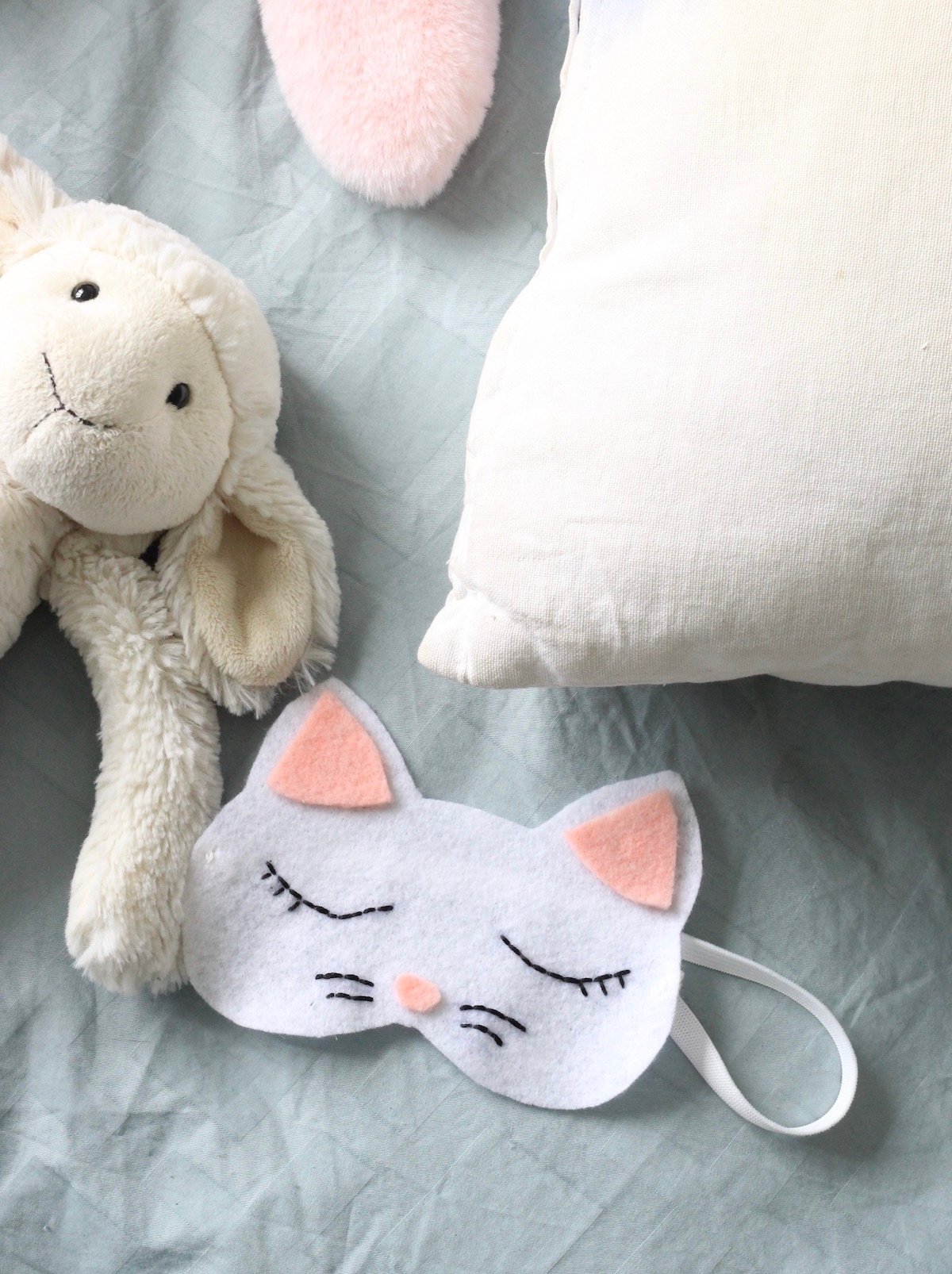 masque de nuit diy feutrine animal chat gabarit gratuit