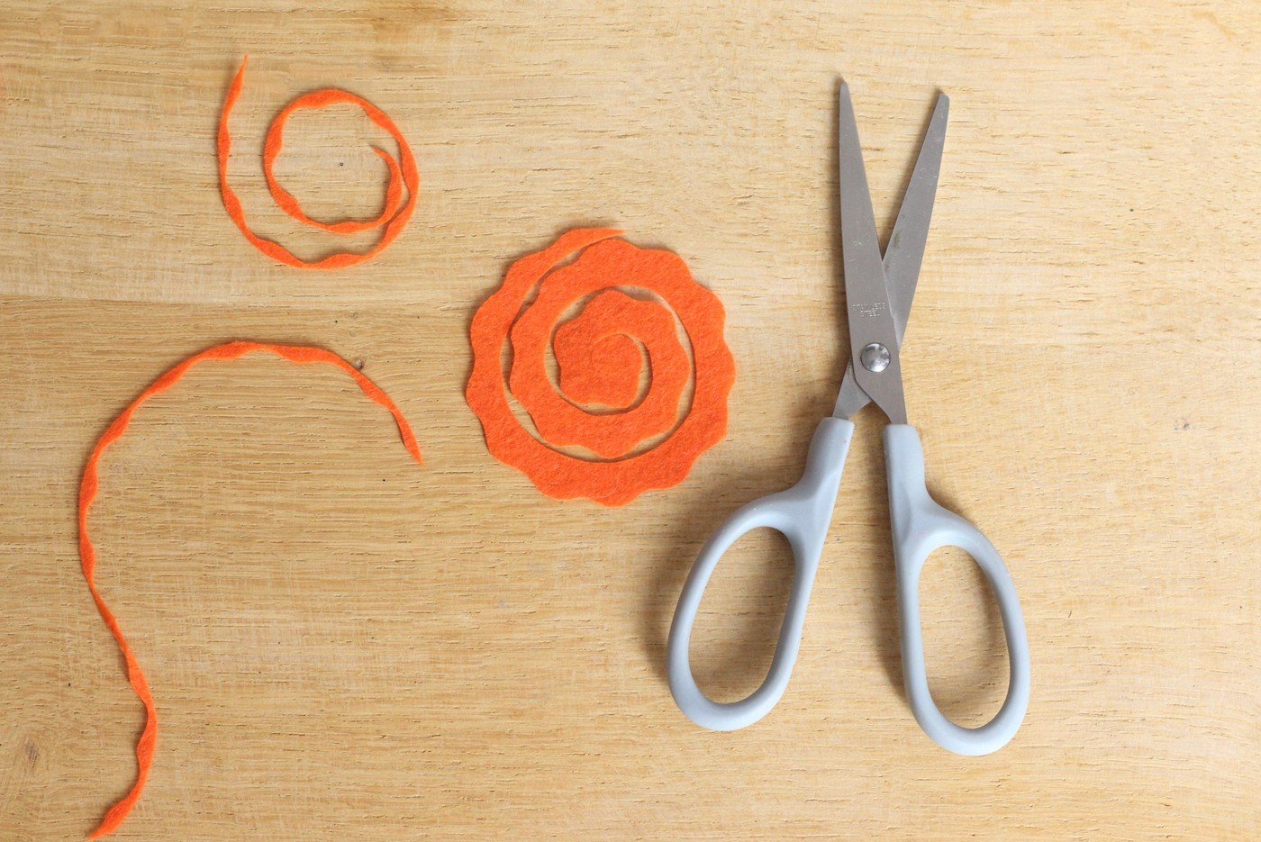 faire une guirlande en tissu facile