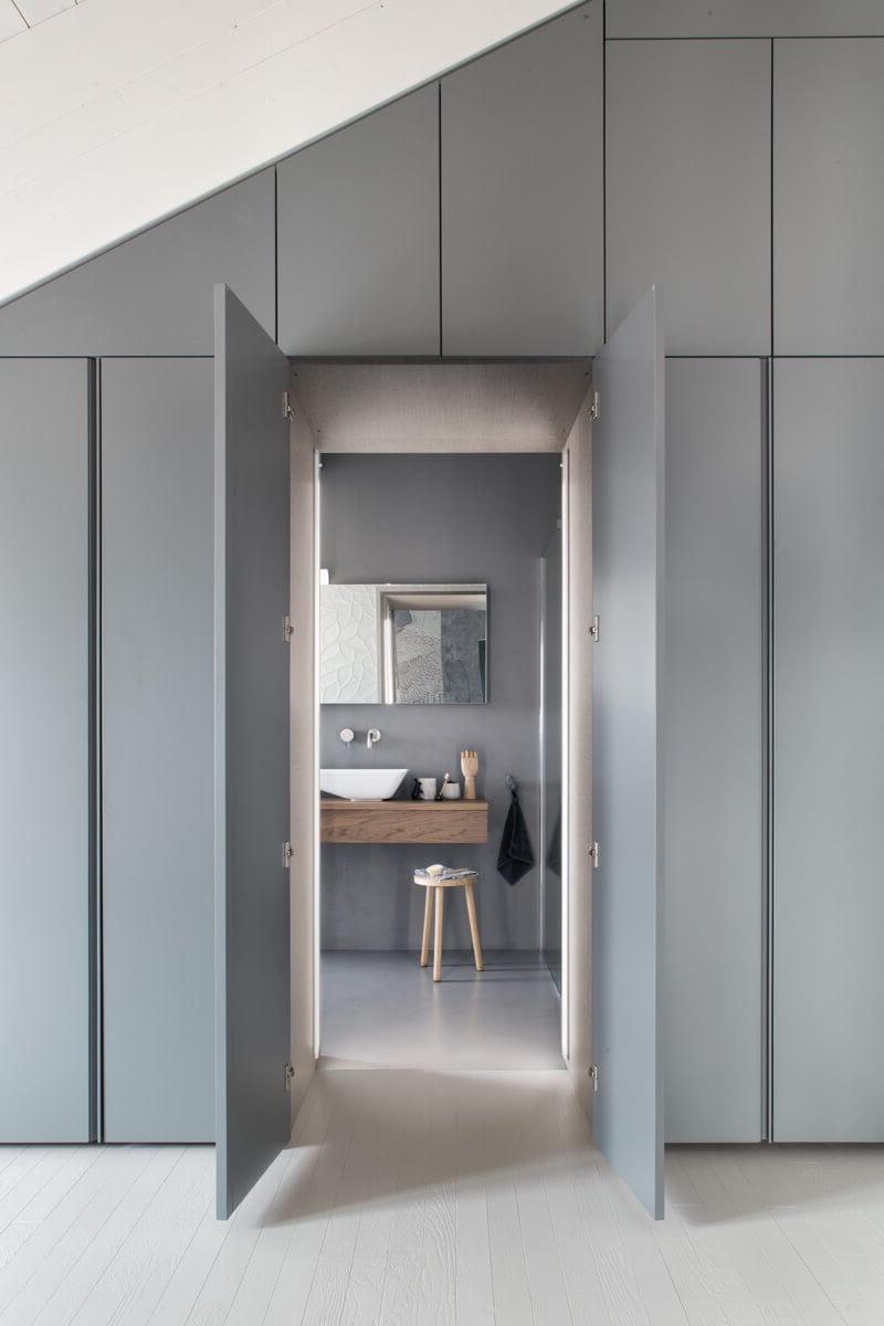 porte secrète mur placard dressing pièce cachée chambre