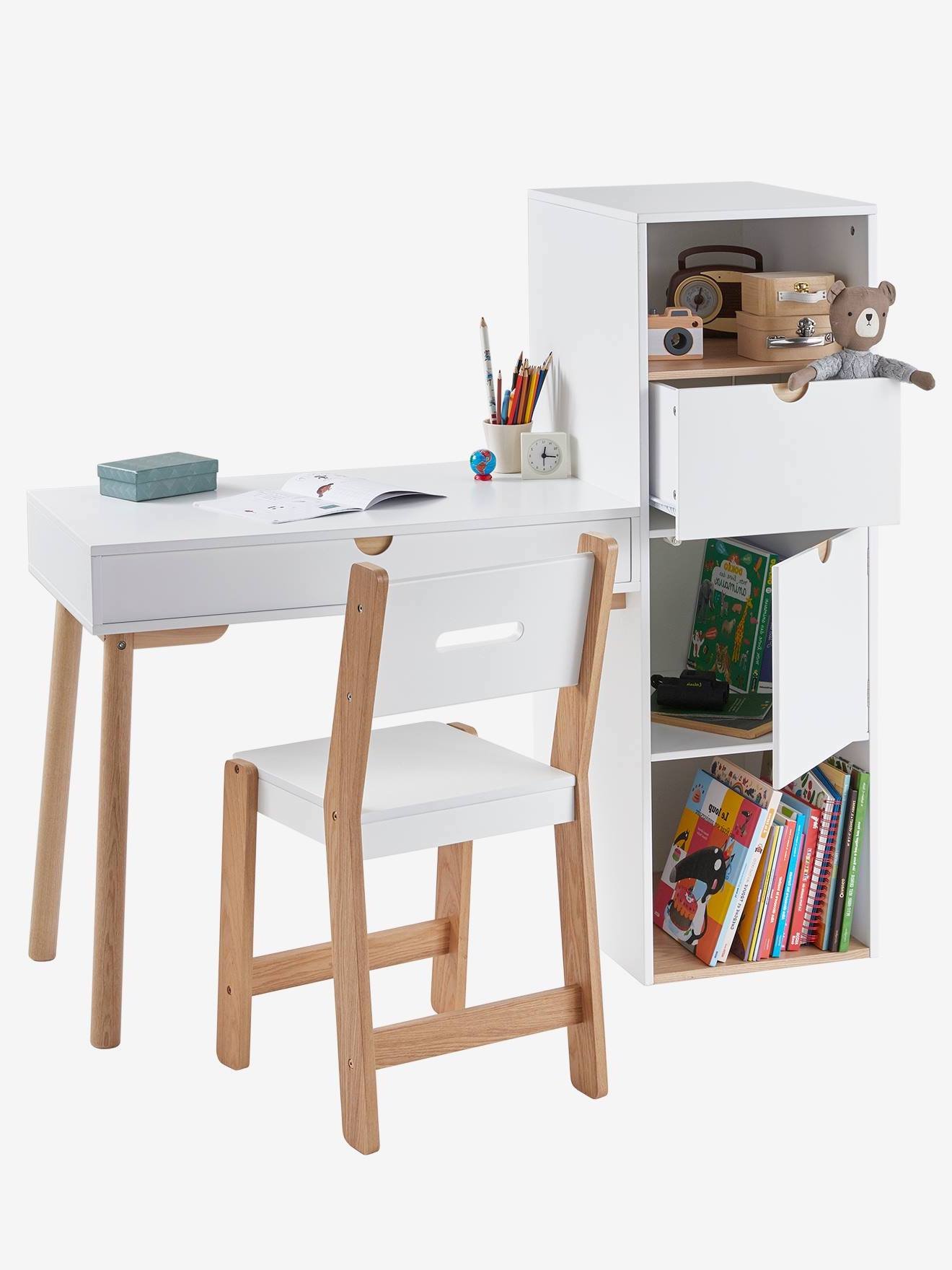 préparer intérieur rentrée scolaire petit bureau blanc étroit