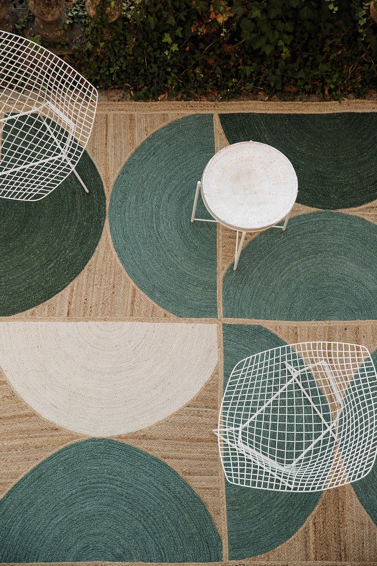 Accessoire par Élitis Tapis en jute tressé vert sauge naturel