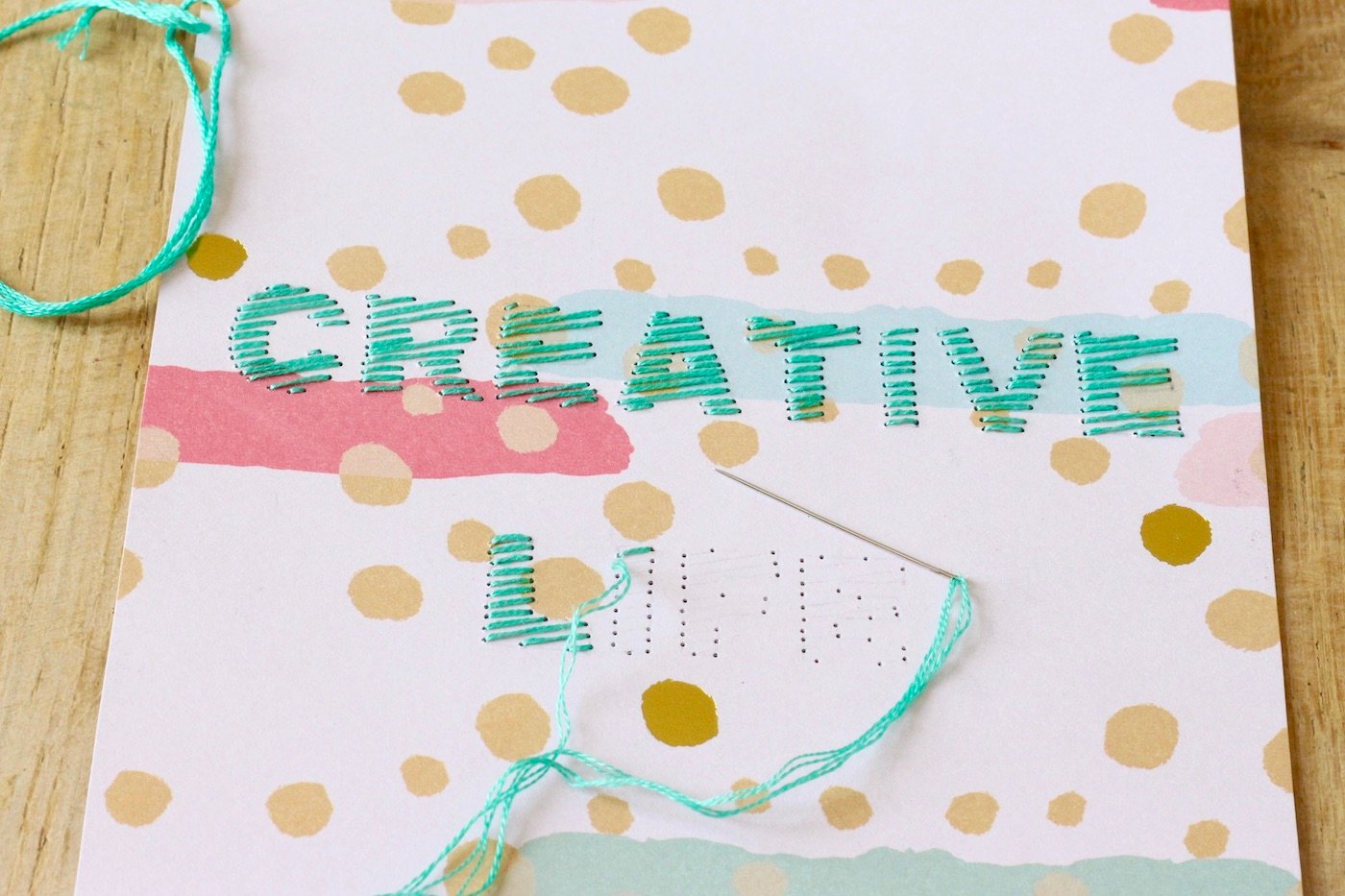 affiche créative brodée à faire soi-même