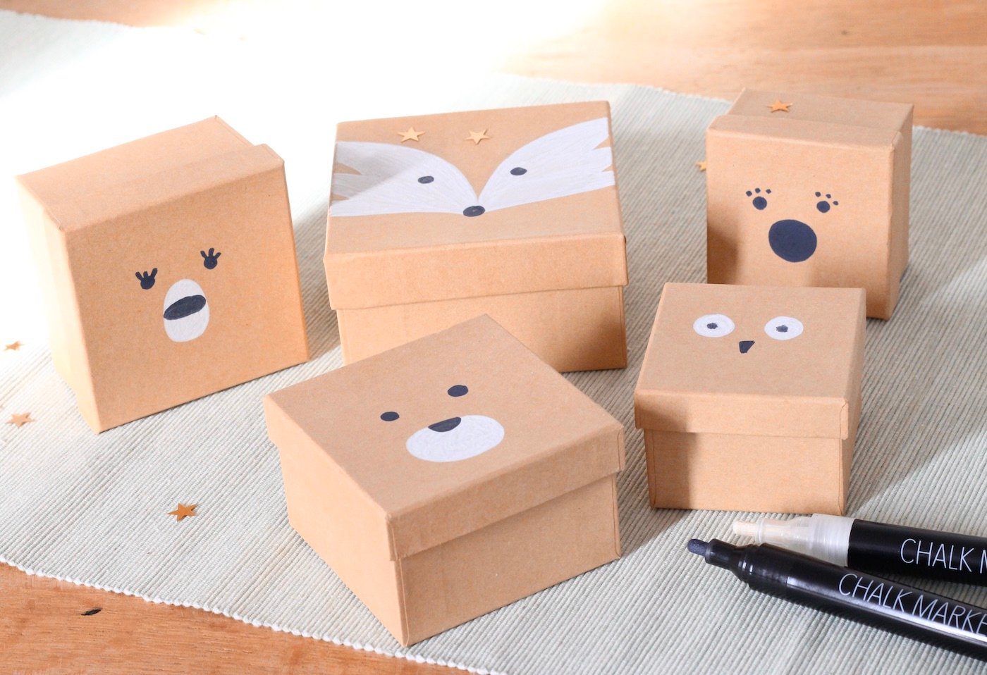 dessin animaux forêt noir et blanc