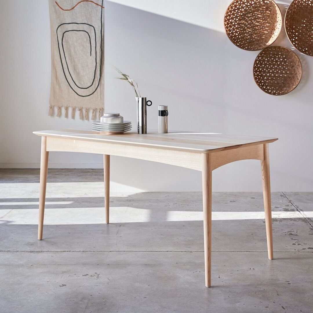 inspiration deco table frene olivier massif sejour deco murale