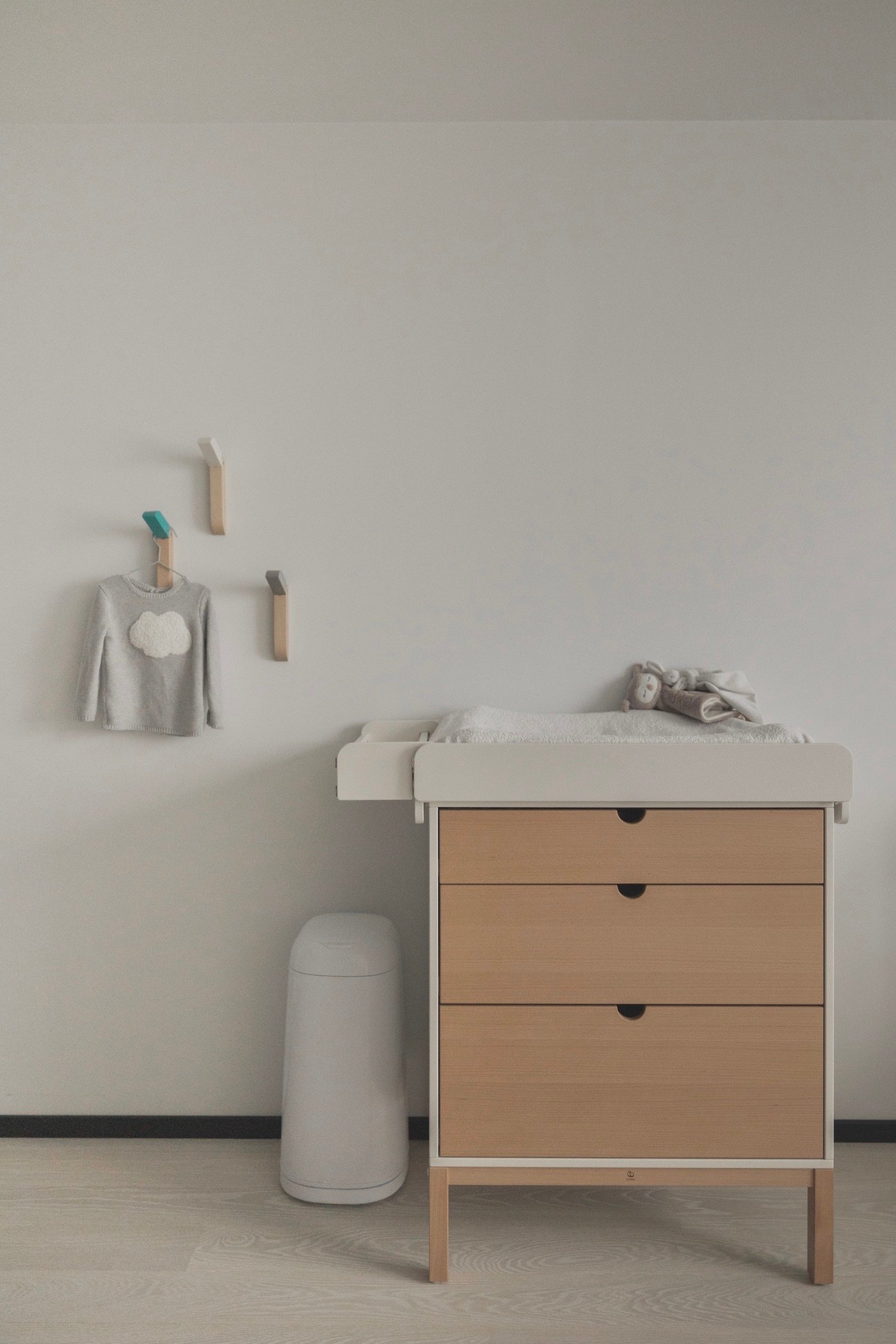 choisir commode plan à langer Stokke bois blanc