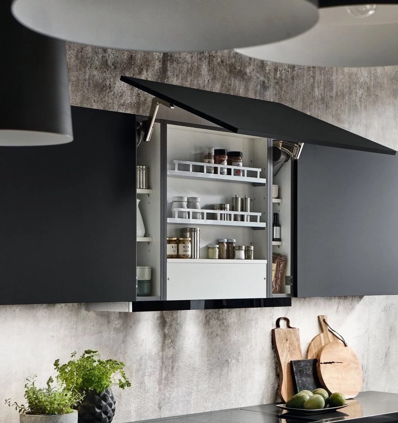 meuble cuisine etagere noir gris conseils astuces rangements