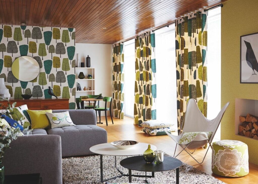 deco interieure salon vintage jaune vert bois