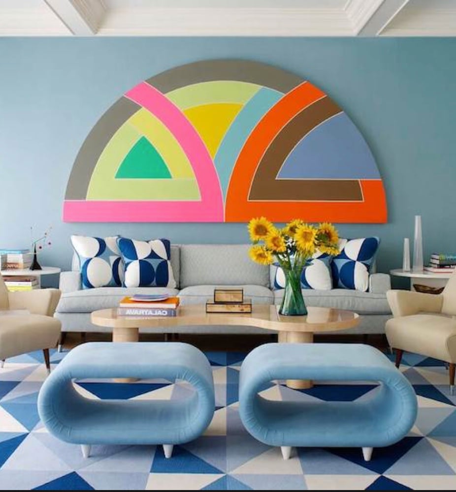 deco annee 70 seventies canape tapis bleu blanc