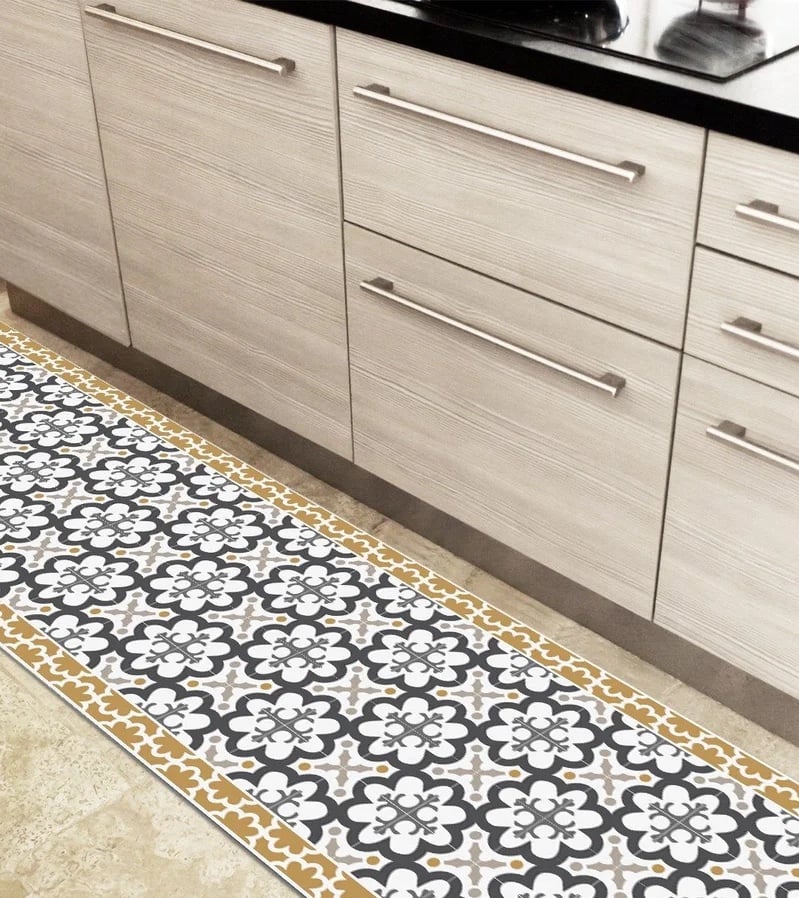 deco cuisine tapis carreaux graphique jaune gris blanc