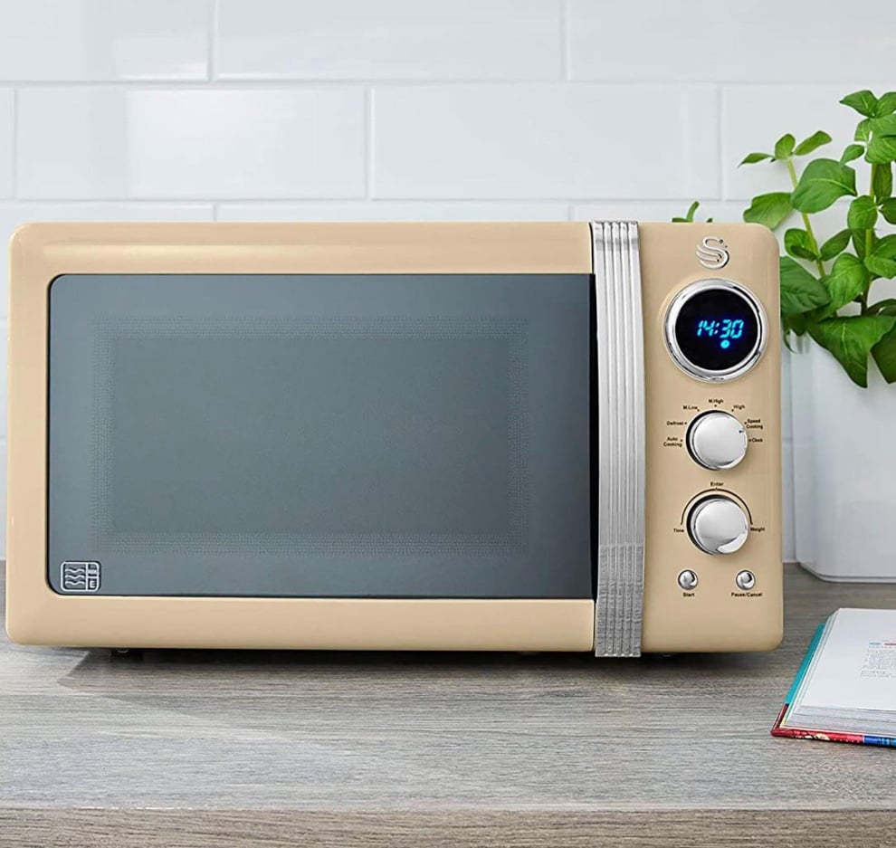 micro ondes beige deco vintage retro cuisine