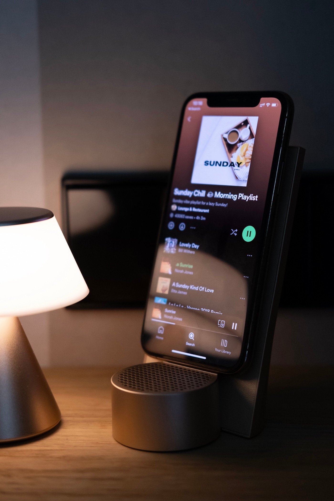 station charge iphone speaker haut-parleur