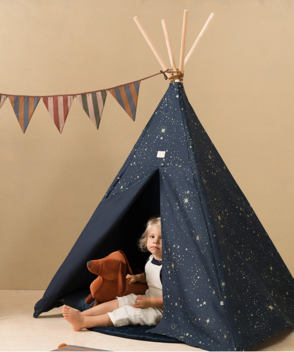 guirlande coton tente bleu marine etoile deco chambre enfant