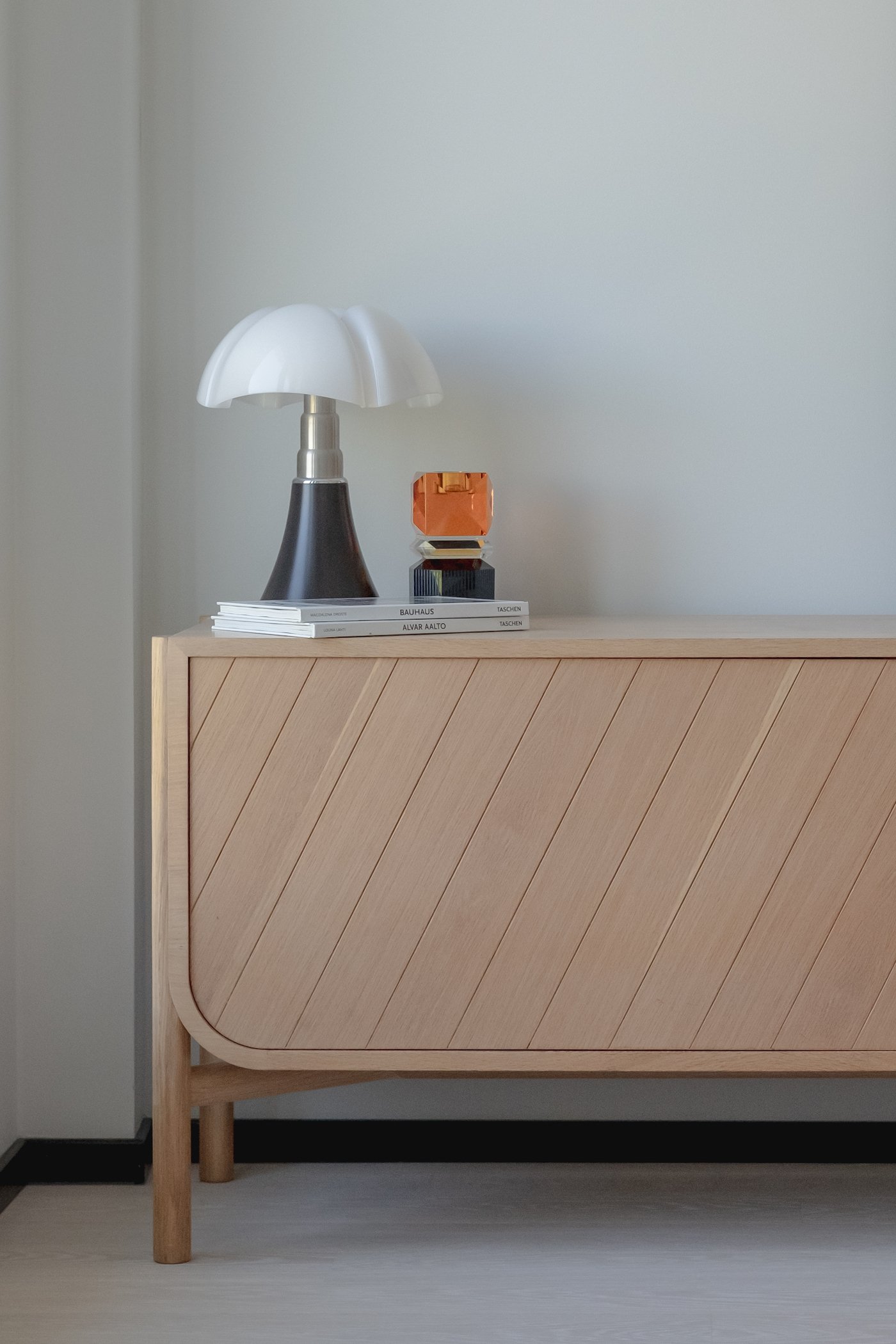 salon nordique buffet bois chêne point de hongrie