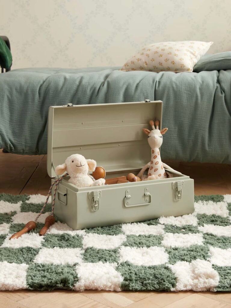 chambre enfant nuance de vert chic classique