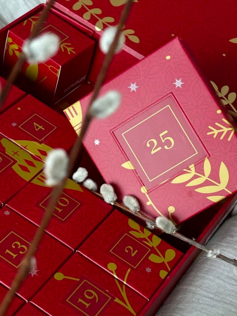 idée cadeau calendrier avent 2024 bougie