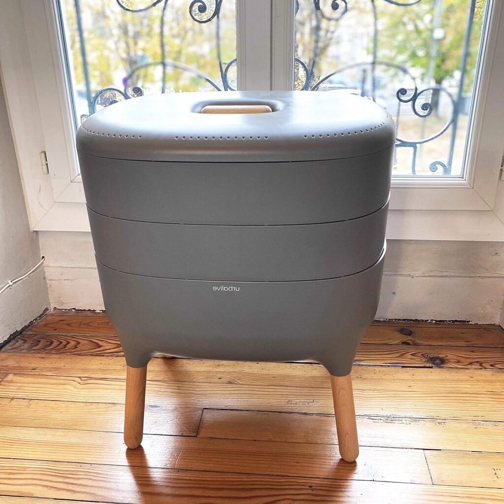 composteur appartement design compact sur pieds