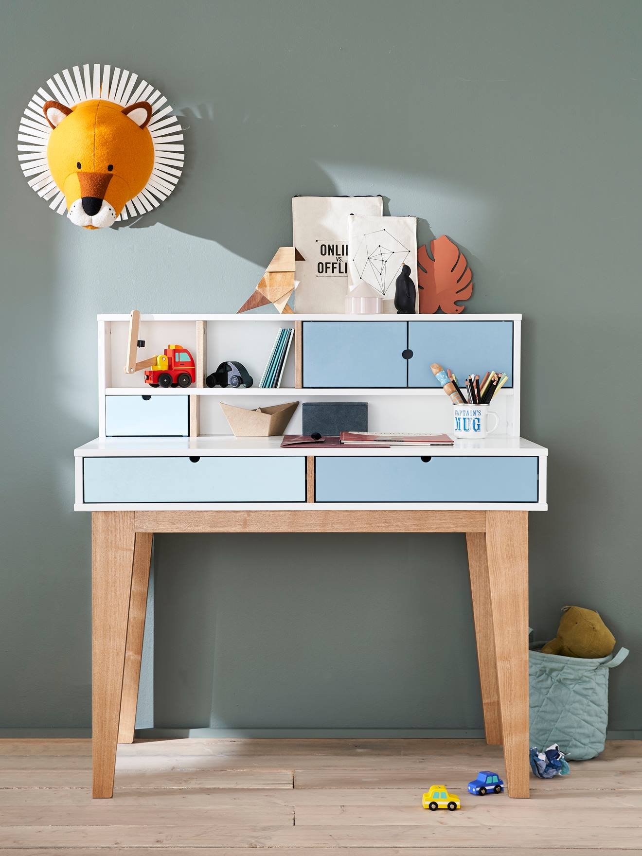 espace de travail chambre garçon bureau
