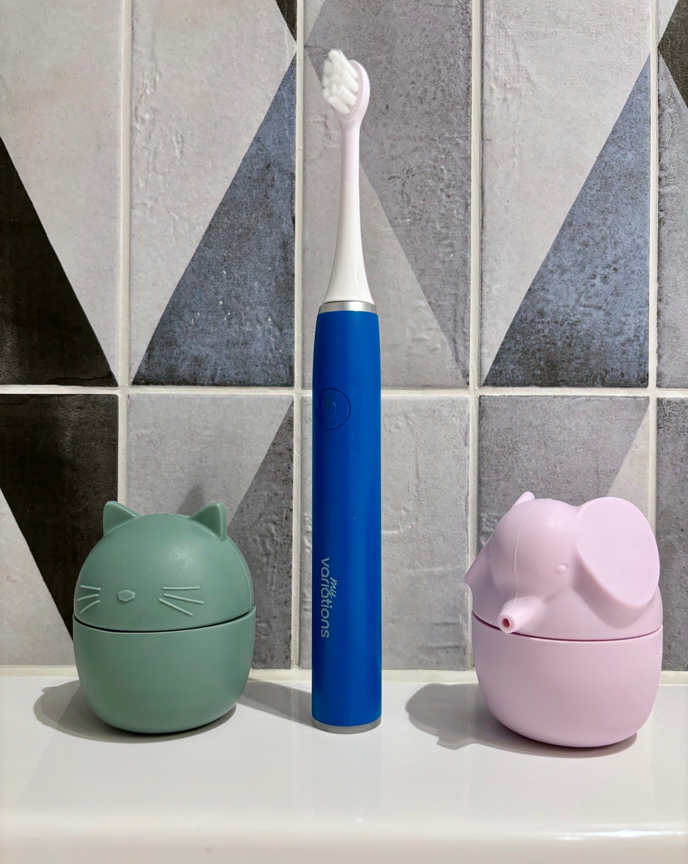 âge première brosse à dent électrique conseil dentiste