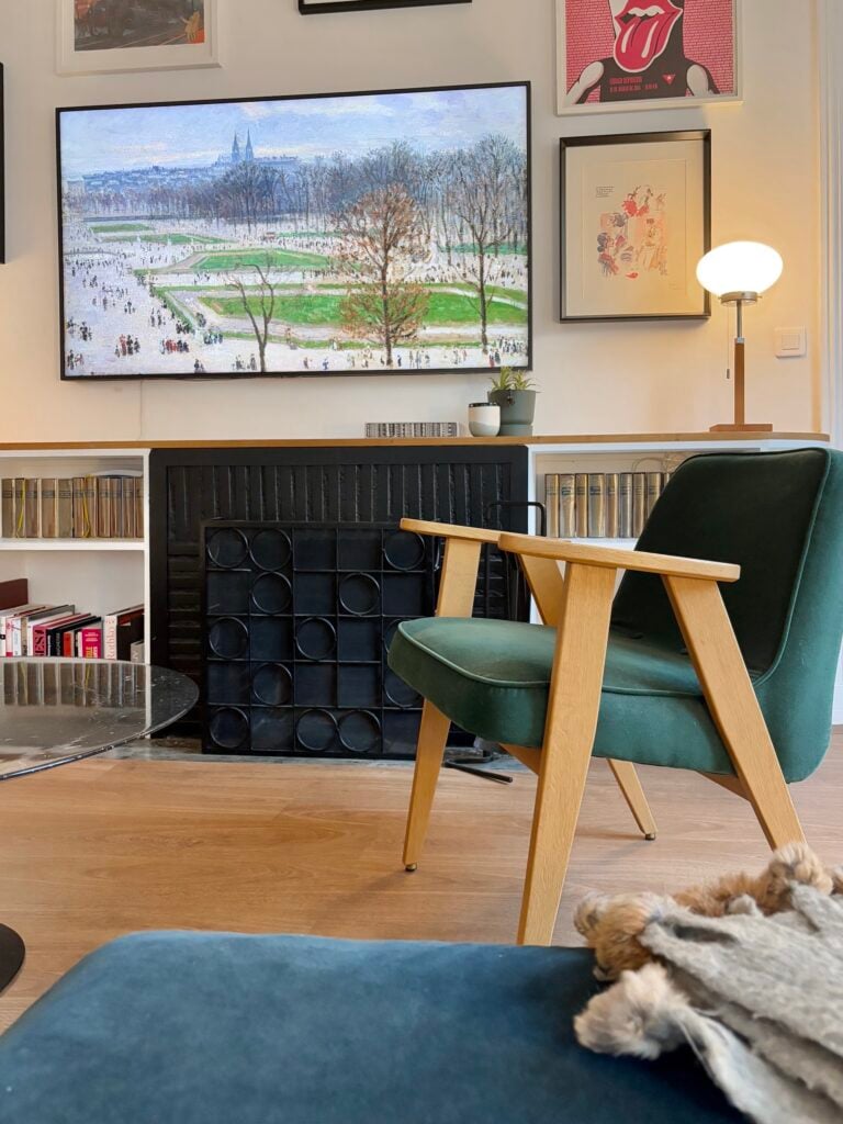 idée déco meuble autour cheminée moderne bibliothèque