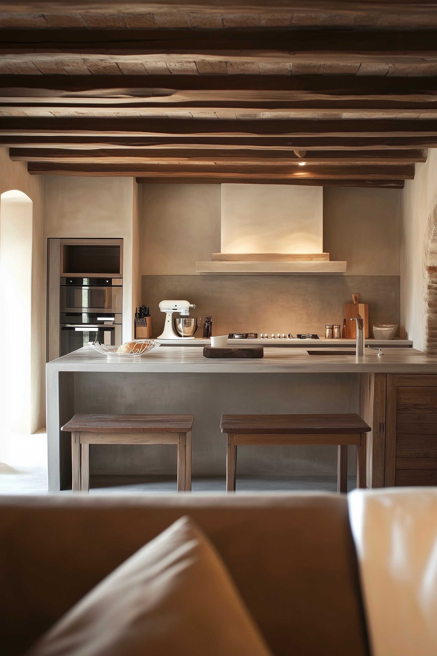 cuisine béton bois maison style Toscan italienne moderne