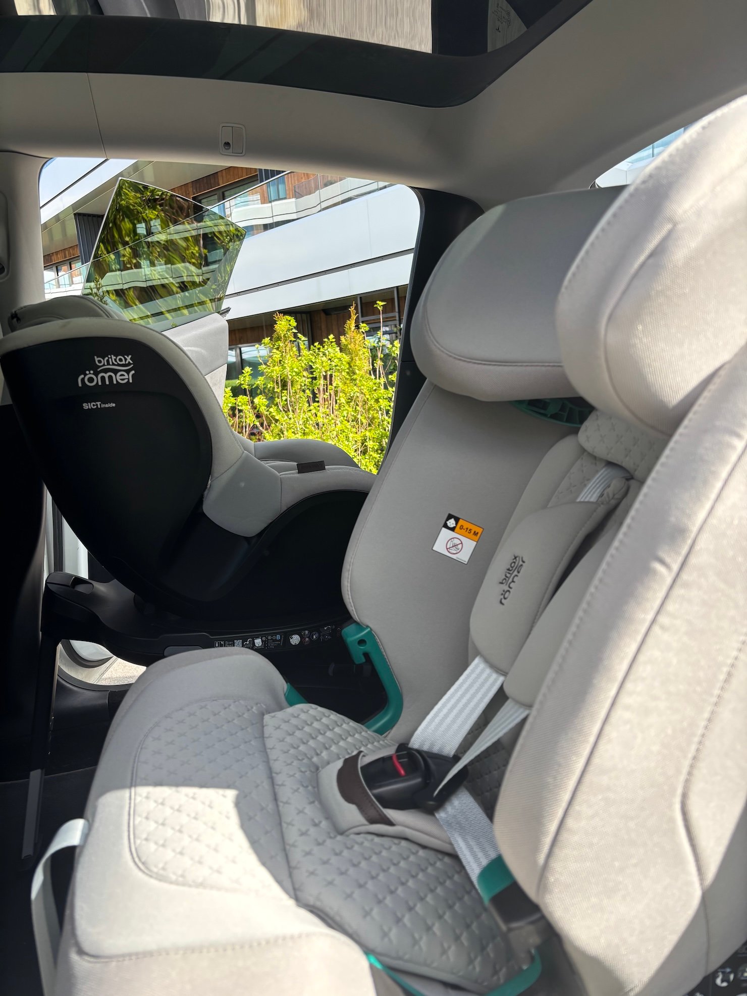 choisir bon siège auto Tesla Y Isofix