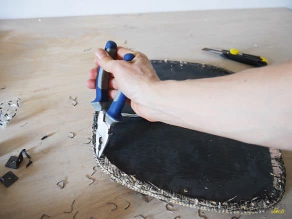 DIY chaise bois pince bricolage noir - blog déco - clem around the corner