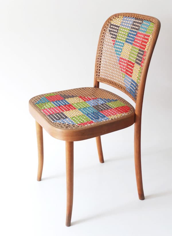 déco point de croix xxl chaise cannage
