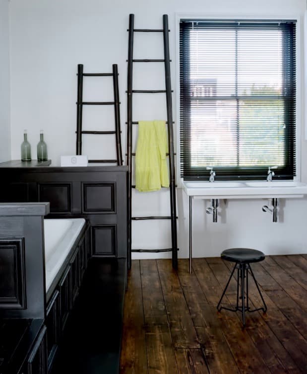 salle de bain noire loft