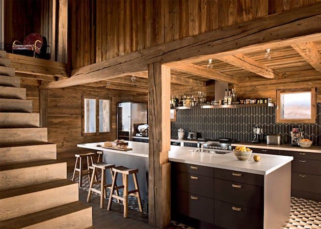 ferme de montagne transformee en chalet moderne