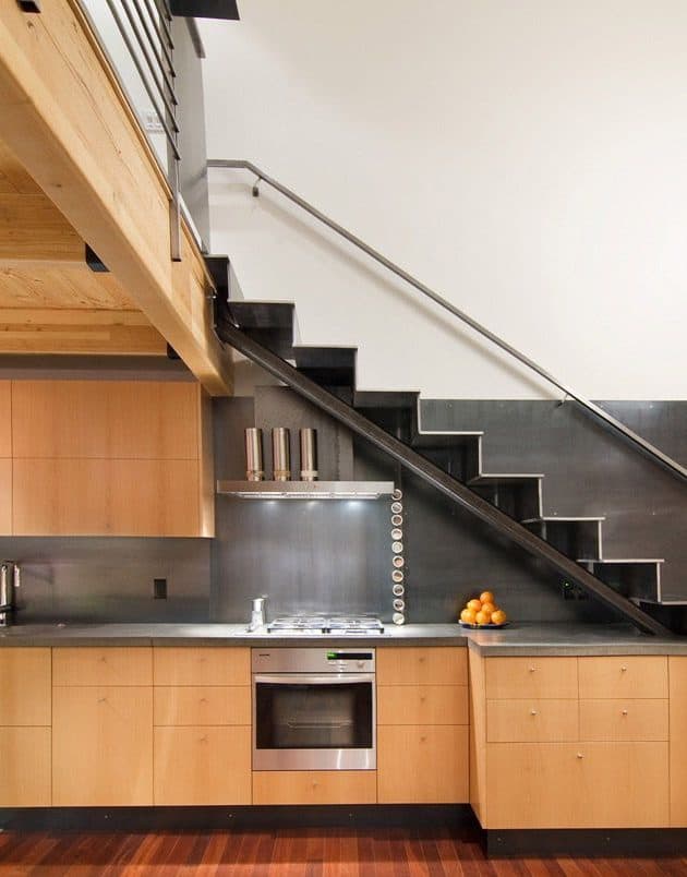 cuisine aménager un dessous descalier loft industriel atelier décoration