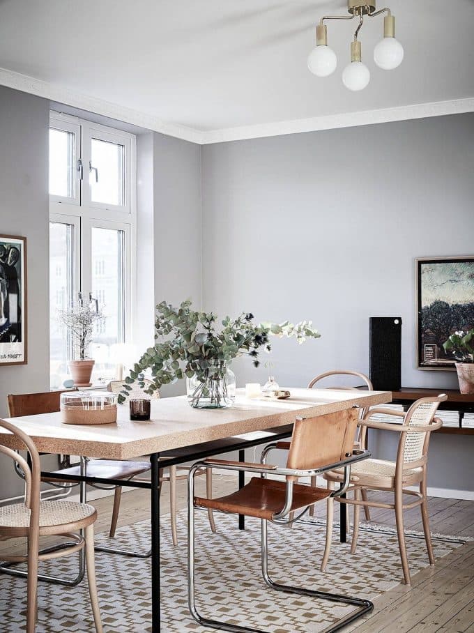 chaise cannage salle a manger table liege eucalyptus blog deco clemaroundthecorner