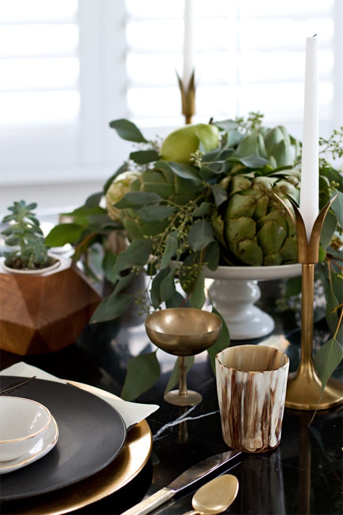 que faire avec des artichauts déco or végétale plantes vertes table noire clemaroundthecorner blog déco