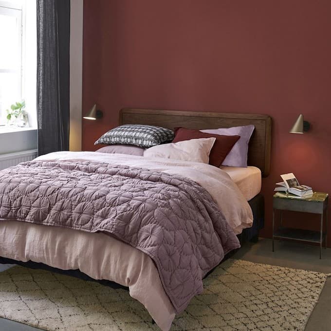 linge de lit en chanvre textile terracotta blush tapis tons rose poudre blog déco clem around the corner