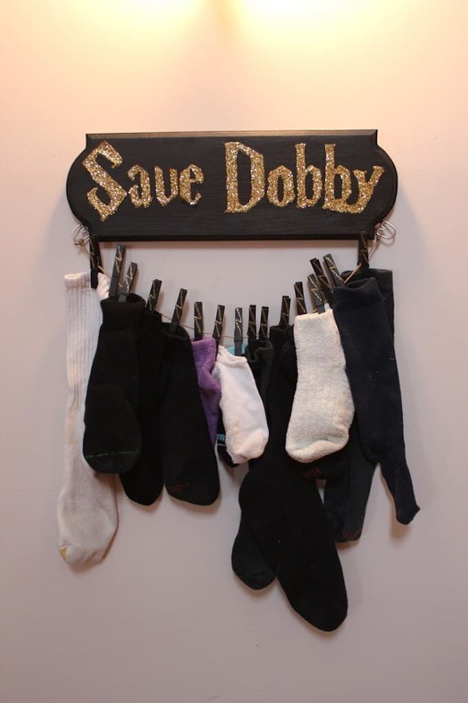 déco harry potter tangement chaussettes perdues idée originale famille rigolo fan fiction dobby elfe de maison - blog déco - clem around the corner